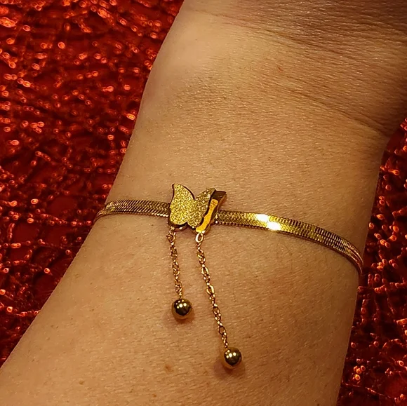 Tennis chain Bracelet Charm, Butterfly Stainless steel.New Fashion design.Gold - Picture 3 of 6